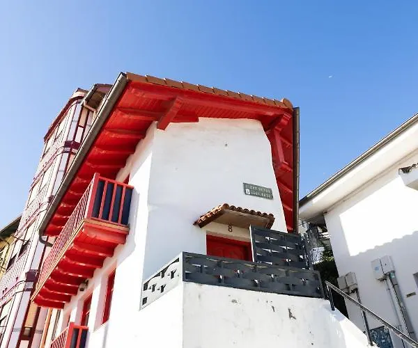 Апартаменты Portu Zarra